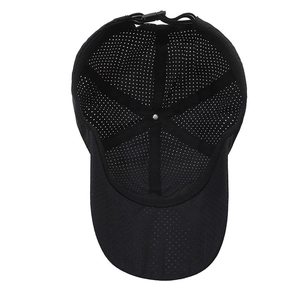 Lightweight breathable black mesh baseball cap with adjustable buckle for outdoor sports
