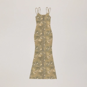 Fitted maxi dress with adjustable thin straps featuring a green and beige marble print