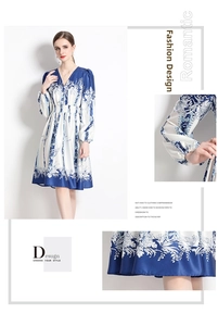 Detailansicht eines Blumenkleides mit V-Ausschnitt, Laternenärmeln und elegantem Print