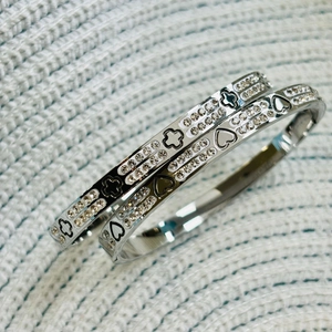 Silver titanium steel double-row crystal bracelets with clover and heart engravings