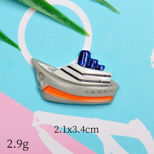 DIY ocean theme cruise ship resin charm with 2.1x3.4cm size and 2.9g weight details