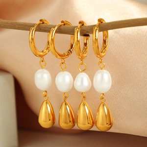 Orecchini A Cerchio Vintage Francesi Con Perla Artificial D'acqua Dolce E Pendente A Goccia In Acciaio Inossidabile Placcato Oro