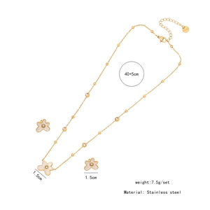 Detailed size specifications for flower pendant necklace and earrings jewelry set