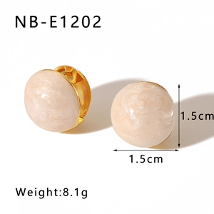 Detail view of 1.5cm 18K gold plated steel hoop earrings with beige marble texture inlay