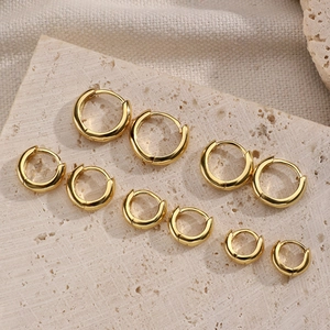 925 Sterling Silver Hoop Earrings Minimalist Geometric Round Huggie Earrings For Women Daily Wear Polished Classic Style