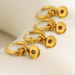 Boucles d'oreilles créoles minimalistes en acier inoxydable doré 18 carats