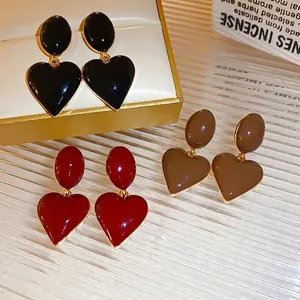 Elegant oval heart drop earrings in black red and brown with gold metal trim