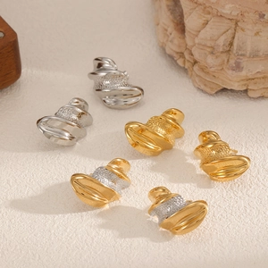 Boucles D'oreilles Créoles Torsadées En Acier Inoxydable Texture Vague Abstraite Bijoux De Mode Pour Femmes