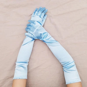 Eleganti guanti lunghi in raso celeste stile vintage anni '20 per feste e cosplay