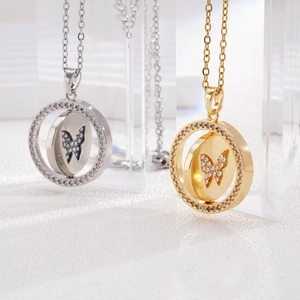 Set di collane a farfalla in acciaio al titanio oro e argento con pendente in zircone