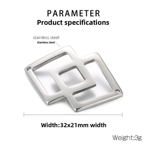 Detail showing dimensions 32x21mm and weight 3g of stainless steel geometric pendant