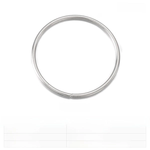 Détail des anneaux ronds en acier inoxydable 30x1,5mm pour création de bijoux DIY