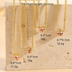 Set of gold heart and teardrop zircon necklaces with detailed dimensions and sizes