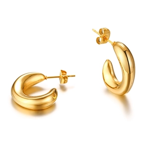 Macro view showing the polished golden Chunky C-shape hoop earrings from two angles