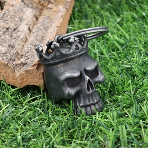 Retro crown skull necklace in antique silver finish for men with punk gothic style pendant