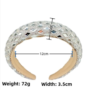 Detail view of rhinestone headband showing 3.5cm width and 72g weight measurements