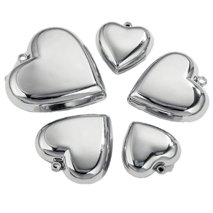 Polished silver heart pendants in various sizes for stylish necklaces and jewelry making