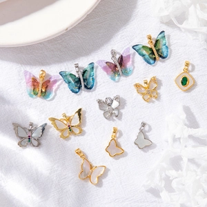 Butterfly Pendant Necklace Copper Mother Of Artificial Pearl Resin Gradient Zirconia Sweet Jewelry Gift For Women Girls