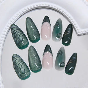 French green cat eye press on nails with 3D ripple texture and elegant stiletto shape