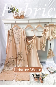 Ensemble pyjama cinq pièces imprimé cerises en faux soie rose champagne élégant