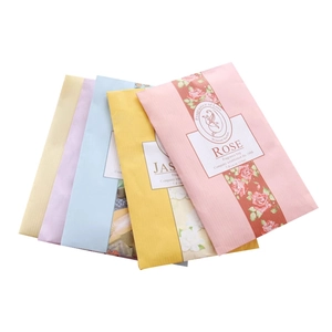 Scented sachets for closet and car in rose and jasmine fragrances, 5 pack set