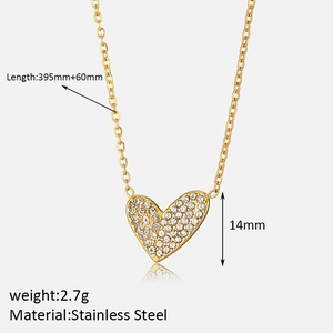 Detail view of heart pendant necklace with dimensions 395mm length and 2.7g weight