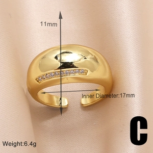 Makroaufnahme des vergoldeten klobigen Kuppelrings mit Maßen von 11 mm Höhe und Größendetails