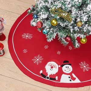 Jupe de sapin de Noël rouge tricotée avec flocons de neige, Père Noël et bonhomme de neige