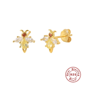 Detail of bee stud earrings in S925 sterling silver with colorful zircon crystals