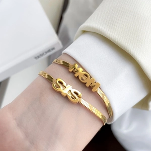 Gold MOM SIS snake chain bracelet for women made of 18K gold plated titanium steel