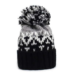 Damen Strickmütze in Schwarz-Weiß-Grau mit geometrischem Muster und Bommel oben