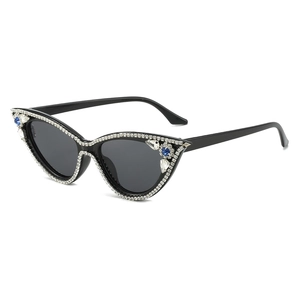 Retro Cat Eye Sunglasses For Women With Rhinestones And Blue Gems UV400 Protection Fashion Hip Hop Party PC Frame