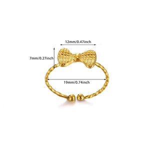 Detail view of 18K gold plated bow ring with rope texture and dimension markings