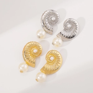 Boucles d'oreilles coquillage en or et argent avec perles pour la mode de plage d'été