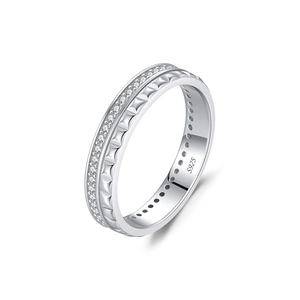 S925 sterling silver ring featuring a double-layer pavé zirconia and pyramid stud design