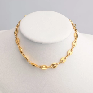 Polished gold coffee bean link bracelet with minimalist pig nose clasp for women