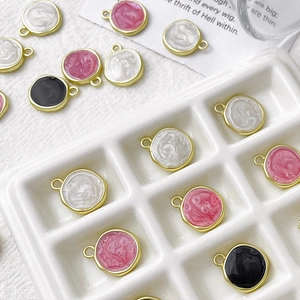 Gold plated enamel round charms for DIY handmade jewelry necklace and bracelet making