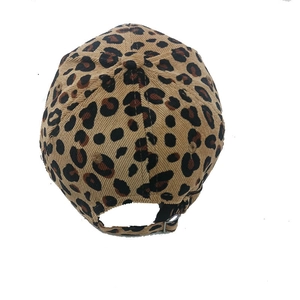 Berretto da baseball in velluto a coste leopardato con fibbia in metallo regolabile sul retro