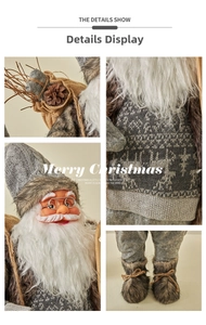 Détails du Père Noël avec pull en tricot à motifs de cerf et décorations de pommes de pin