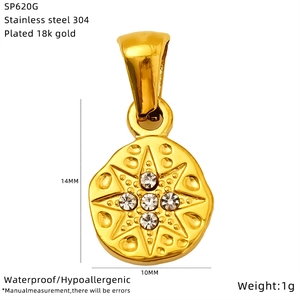 Detail of 14x10mm 18k gold plated star pendant with five white zircons and dimensions