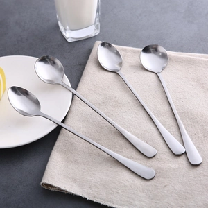Cucchiaio a Manico Lungo in Acciaio Inossidabile Lucidato a Specchio per Caffè e Dessert stoviglie per Casa e Ristorante