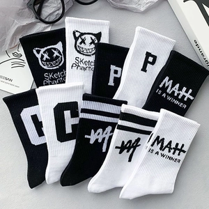 Mid Calf Crew Socks Cotton Blend Breathable Streetwear Hip Hop Graffiti Monster Letter Print Unisex Casual Sport Hosiery
