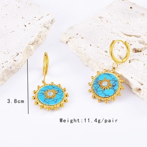 Detail of 3.8cm gold sun earrings with turquoise stones and measurements on stone