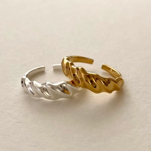 Minimalist 925 sterling silver open rings with twisted rope design in gold and silver