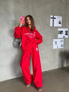 Women's red retro half-zip sweatshirt and wide-leg sweatpants two-piece set