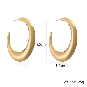 Fashionable large gold-plated hoop earrings with 5.5cm size and 25g weight details