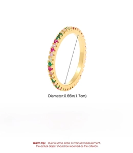 Vue détaillée de la bague d'éternité en zircon arc-en-ciel avec mesures et poids précis