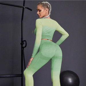 Damen Yoga-Set mit Smaragd-Farbverlauf Nahtloses Langarm-Oberteil und Leggings im Gym