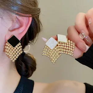 Retro Geometric Diamond Woven Beaded Earrings With Enamel Square And Silver Earring Post For Women Fashion Elegant