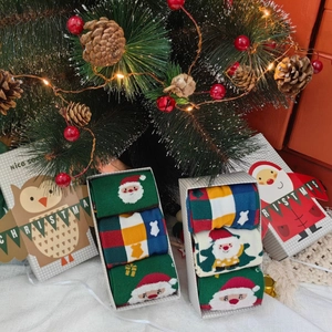 Chaussettes Équipage Noël Coton Tricoté Père Noël Motif Boîte Cadeau Festive Mi Tube Pour Femmes Chaud Confortable